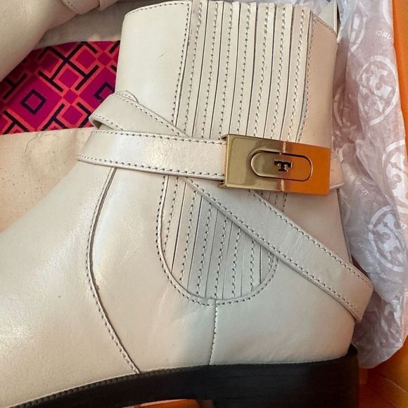 873. Tory Burch Chelsea bootie - Picture 2 of 8